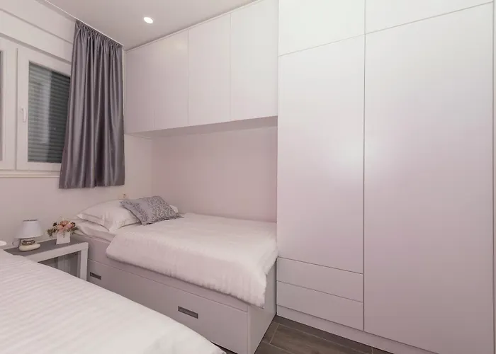 Apartman Kati